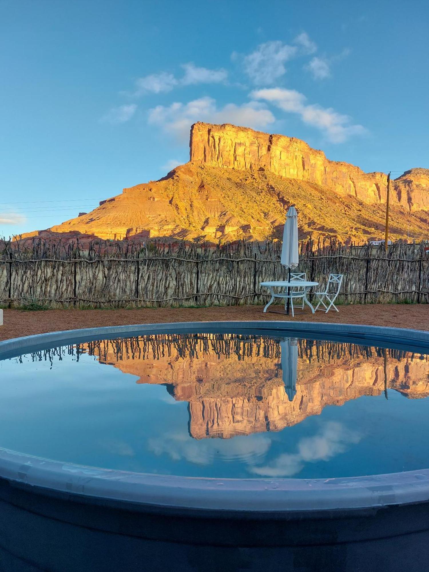 Отель Gateway Glamping Экстерьер фото